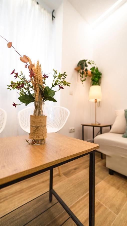 2 A 6 Pax Museos Y Ronda De Atocha Apartment มาดริด ภายนอก รูปภาพ
